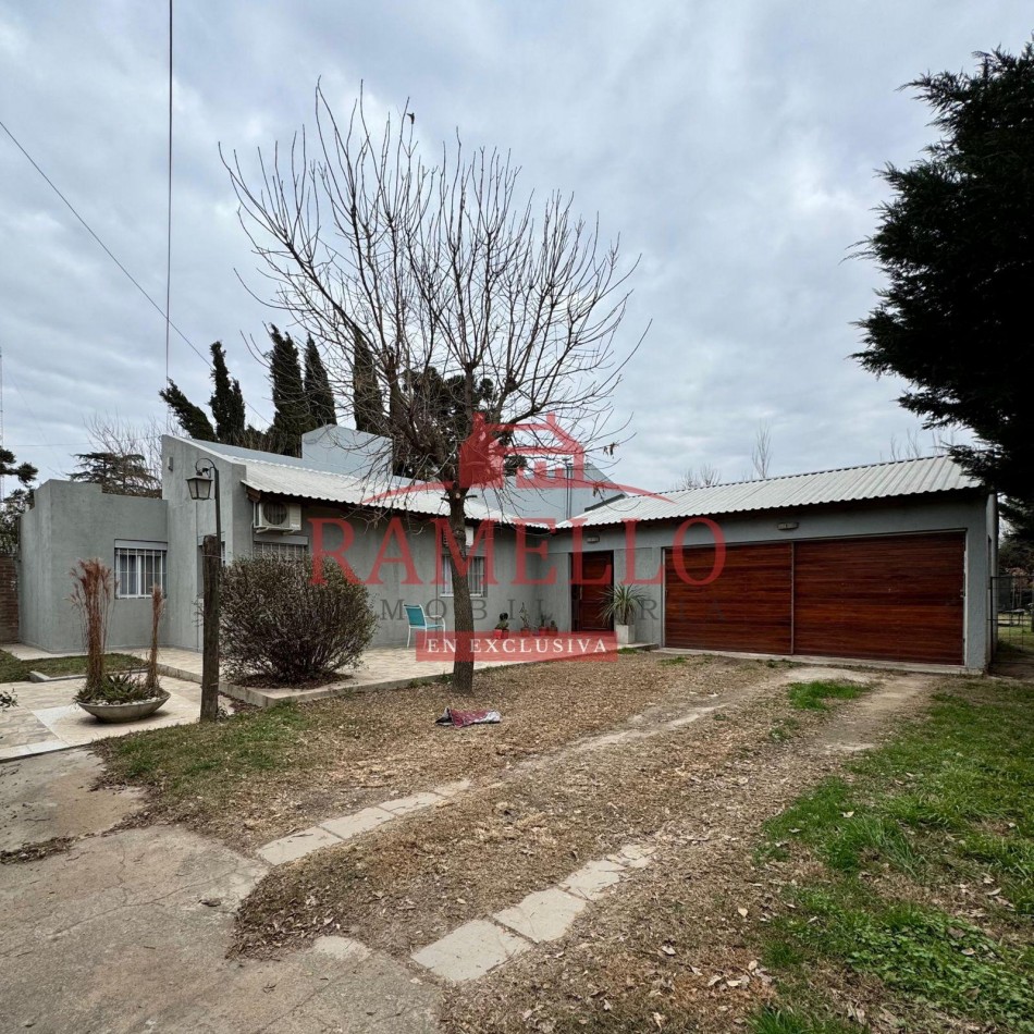 EN VENTA CASA QUINTA TRES DORMITORIOS - Zona de quintas 