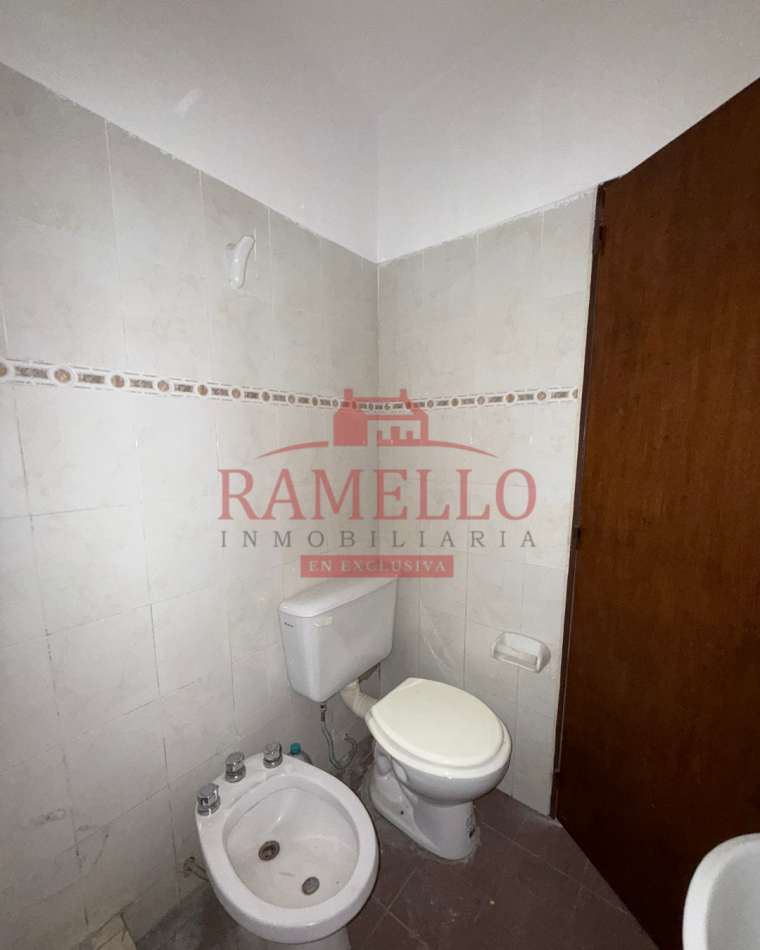 EN VENTA DPTO UN DORMITORIO CON BALCON - Barrio Centro 