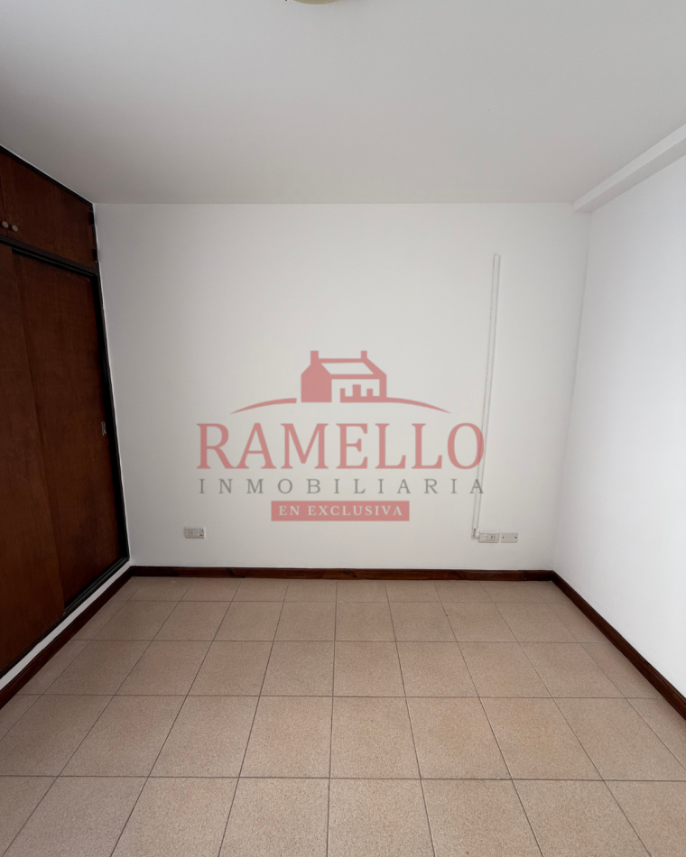 EN VENTA DPTO UN DORMITORIO CON BALCON - Barrio Centro 