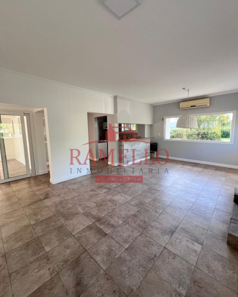 VENDO CASA DE CATEGORIA! Country San Esteban 