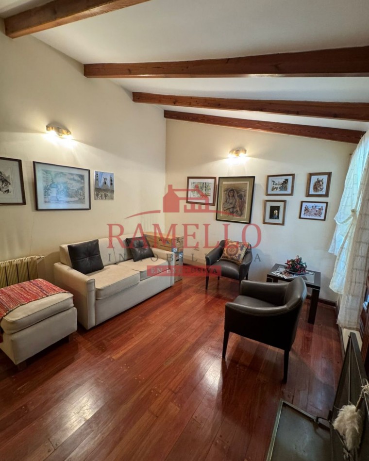 HERMOSA CASA EN VENTA! Tres dormitorios 