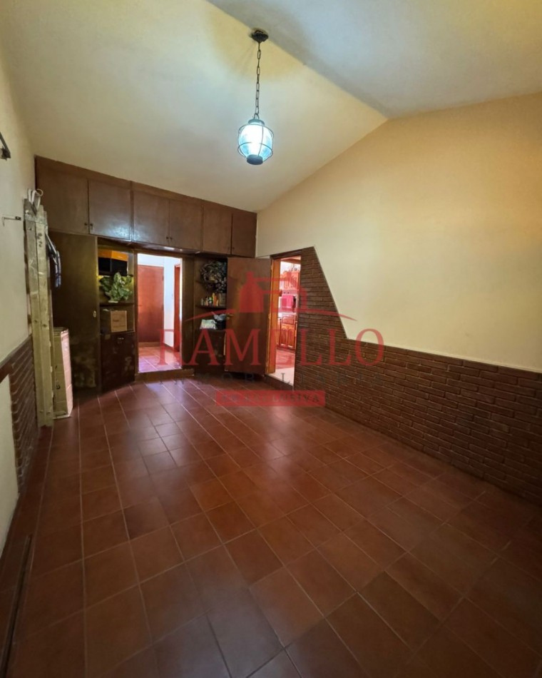 HERMOSA CASA EN VENTA! Tres dormitorios 