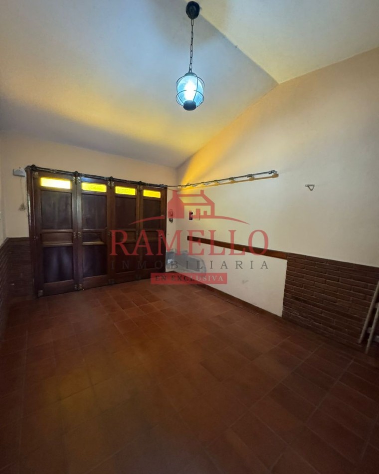 HERMOSA CASA EN VENTA! Tres dormitorios 